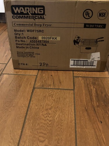 New & Sealed - Waring WDF75RC Countertop Electric Deep Fryer - 8 1/2 lb, 120v