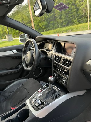 image 8 of interior