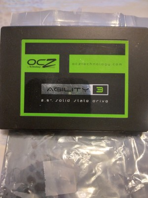 OCZ Agility 3 240GB Internal 2.5'' (AGT3-25SAT3-240G) SSD