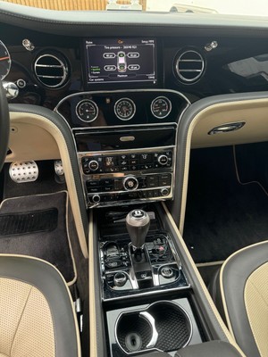 image 4 of interior