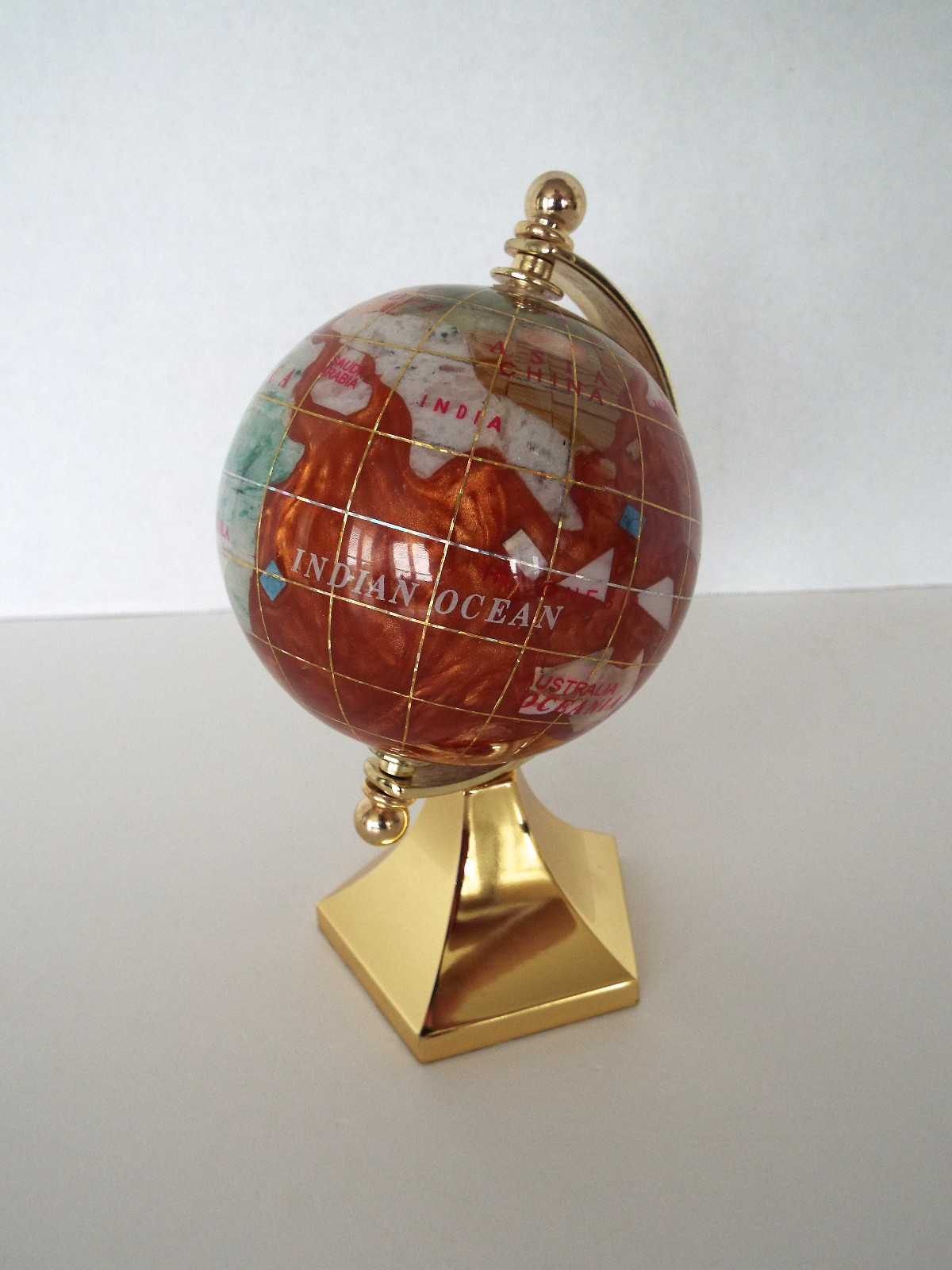 MINIATURE GLOBE 3