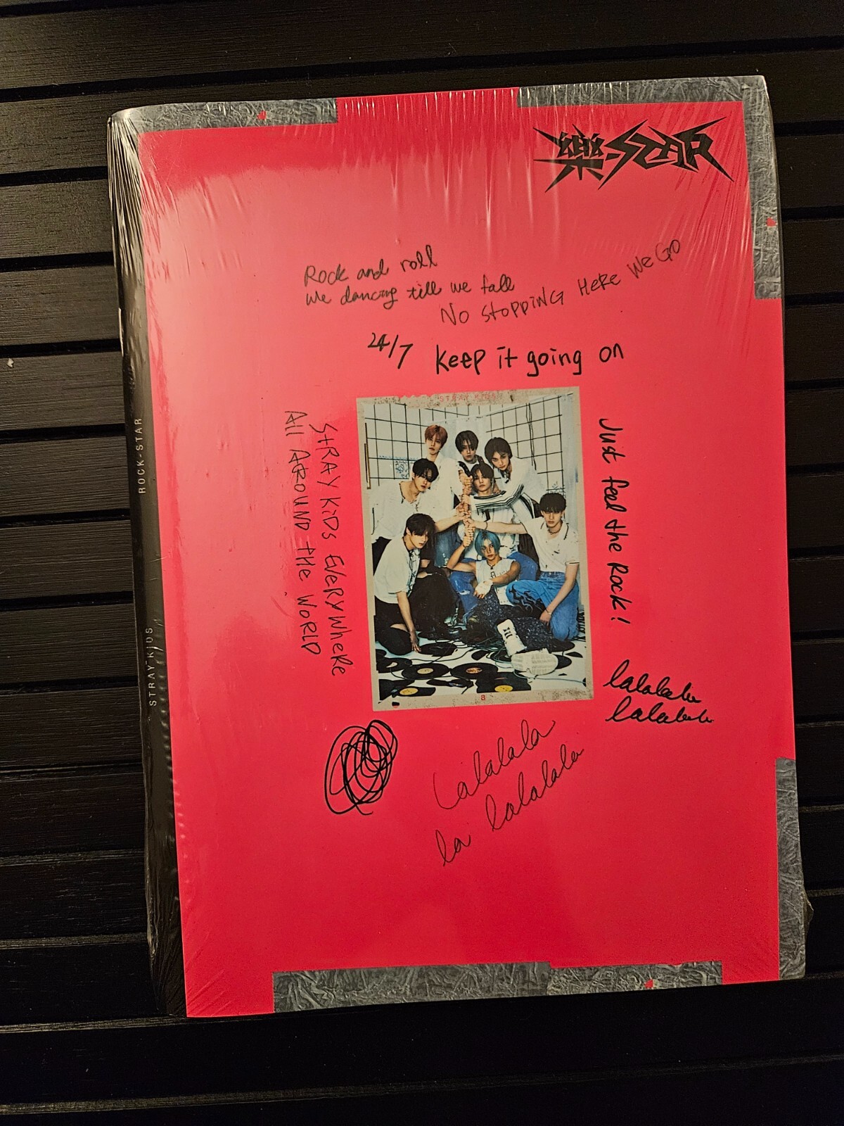 IN HAND! STRAY KIDS Rock-Star Rock Version Mini Album SIGNED