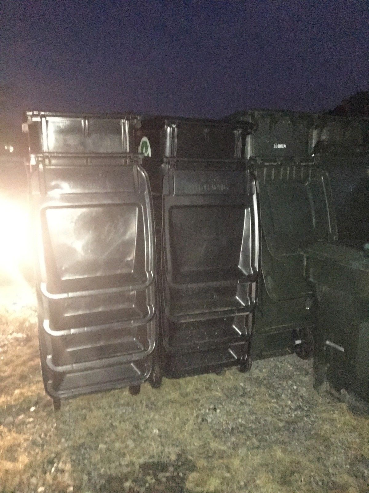 Garbage Cans 100 Rehrig Pacific 18 months old great condition
