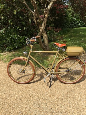 Retrovelo Paul Bike upgraded seat handlebars pedals bike box Pristine Condition