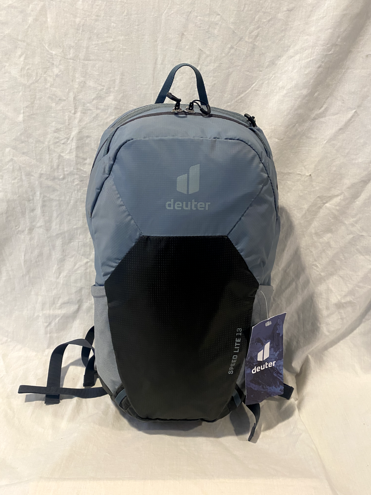 ドイター（0460）スピードライト１３（シェール×グラファイト）バックパック Amazon.co.jp: [ドイター] BACKPACK スピードライト 13 シェール