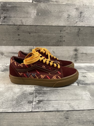 靴 VIVIENNE WESTWOOD X VANS Vivenne Westwood x Vans Sneaker Collaboration | Hypebae