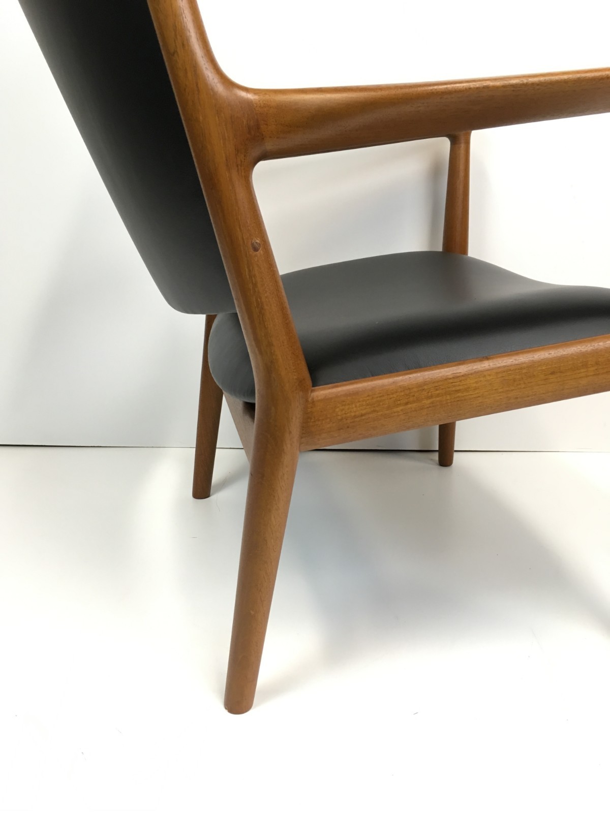 SALE! Authentic Hans Wegner Danish Teak Easy / Lounge Chair for Johannes Hansen