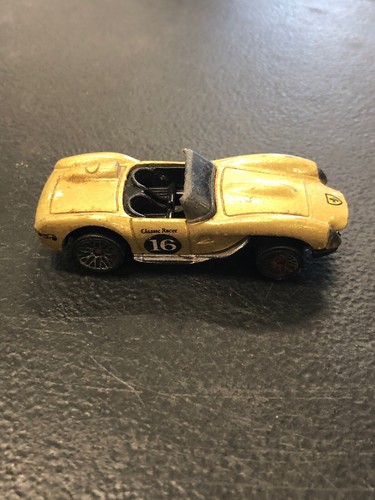 1990 Hot Wheels Ferrari Mattel Gold Classic Racer #16 Die