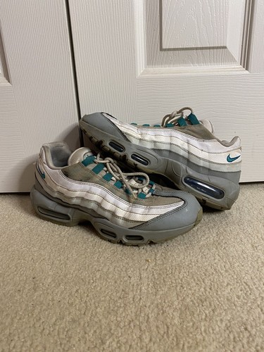 nike air max 95 clear emerald