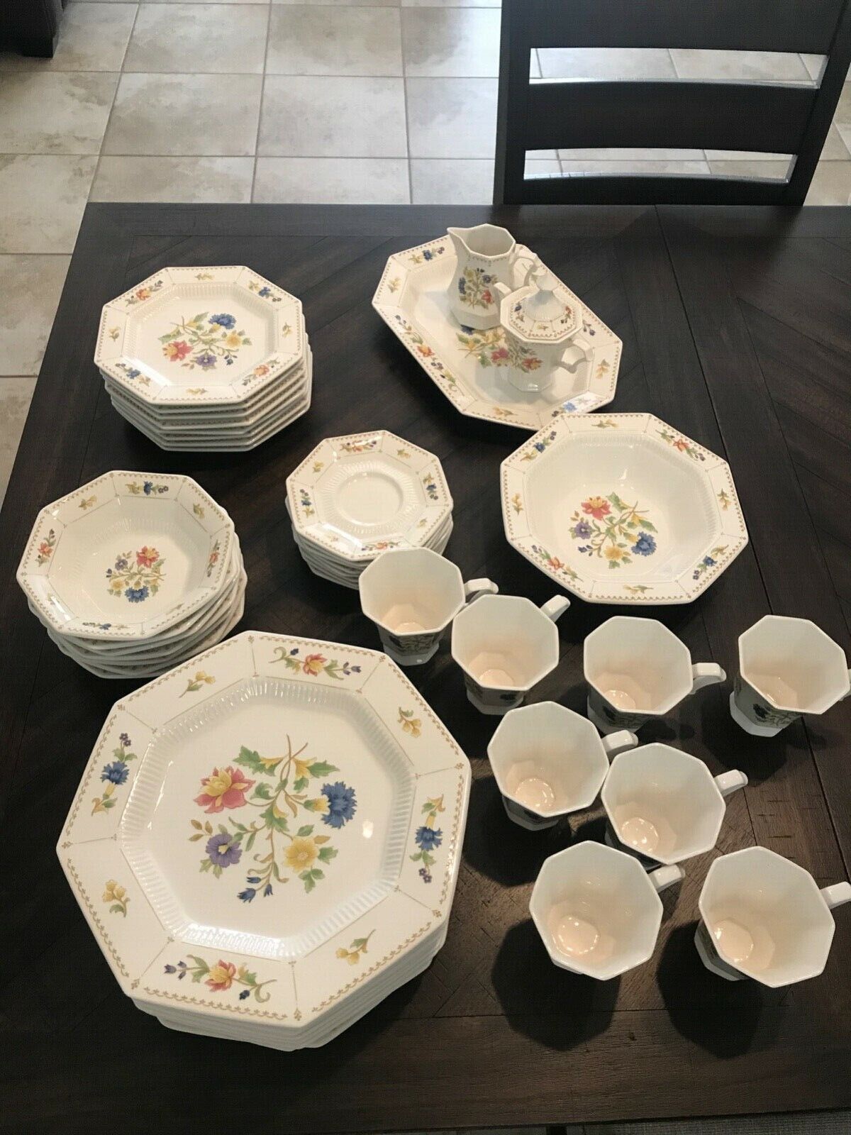 Nikko Classic Collection MAGENTA Floral Octagon China Set Nikko Classic Collection MAGENTA Floral Octagon China Set