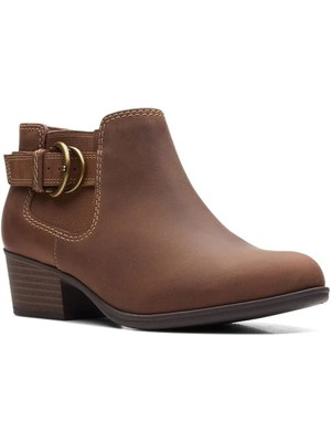 

Женские коричневые кожаные ботильоны CLARKS Adreena Field на блочном каблуке с пуговицами, 9 Вт, Коричневый, 26169612