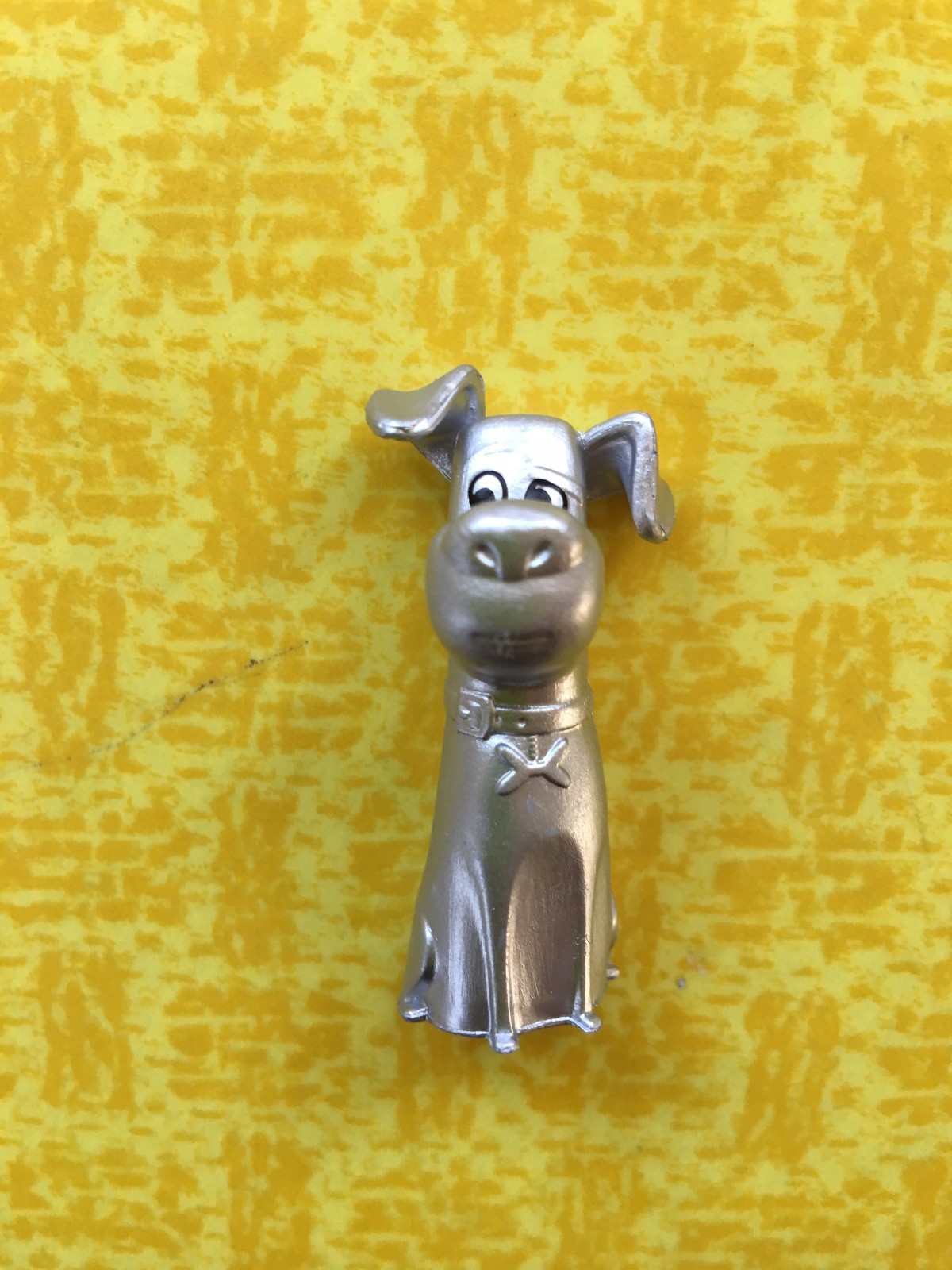 THE SECRET LIFE OF PETS RARE SILVER WORRIED MAX DOG SERIES 1 MINI PET FIGURE