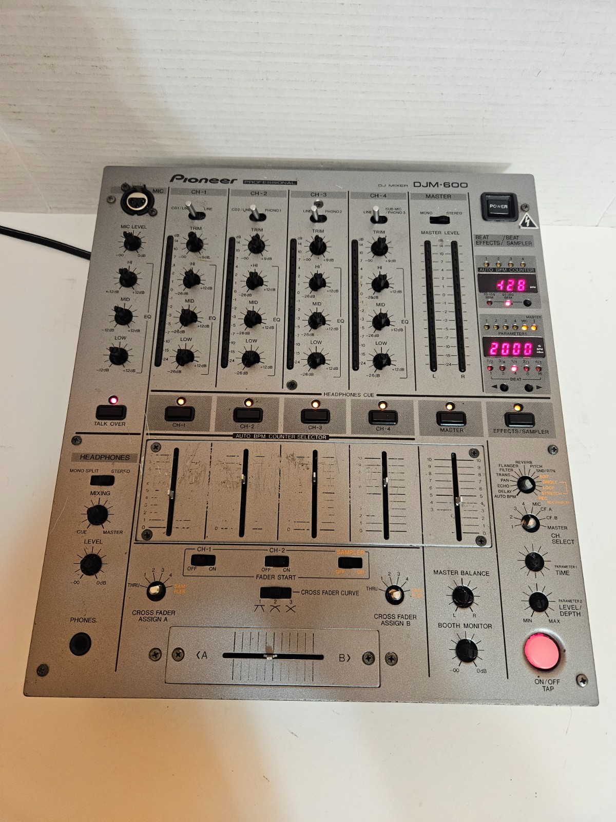 Pioneer DJM-600 DJミキサー $_57.JPG?set_id=880000500F