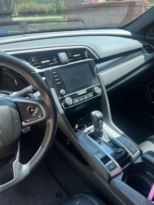 image 5 of interior