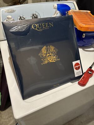 QUEEN - GREATEST HITS 2 - TARGET EXCLUSIVE LIMITED EDITION BLUE 2LP - BRAND NEW 