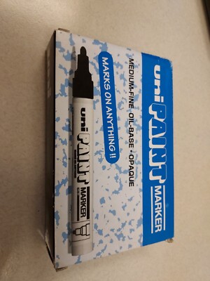 UNI-PAINT PX-20 BROWN OIL-BASED PAINT MARKER, MEDIUM LINE.  PACK OF 12. DOZEN