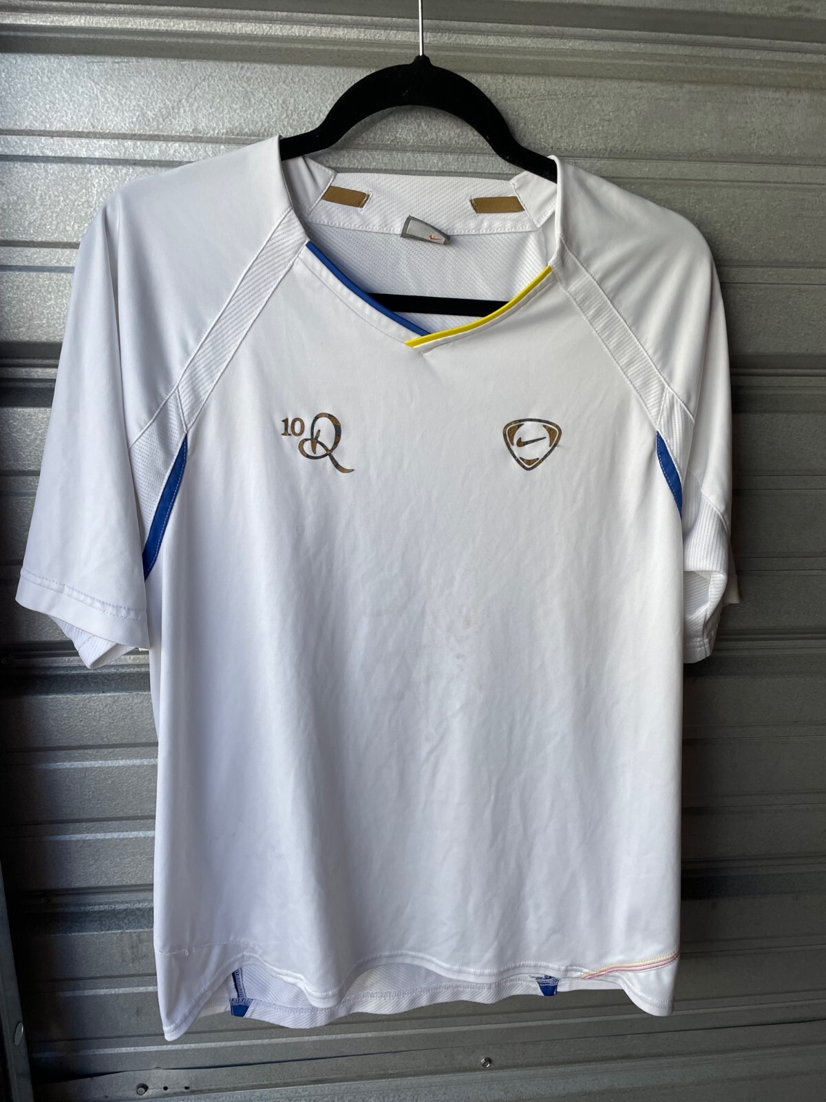 Vintage Ronaldinho R10 X Nike White Jersey Football Soccer Vintage Ronaldinho R10 X Nike White Jersey Football Soccer
