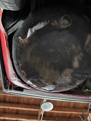 image 20 of interior