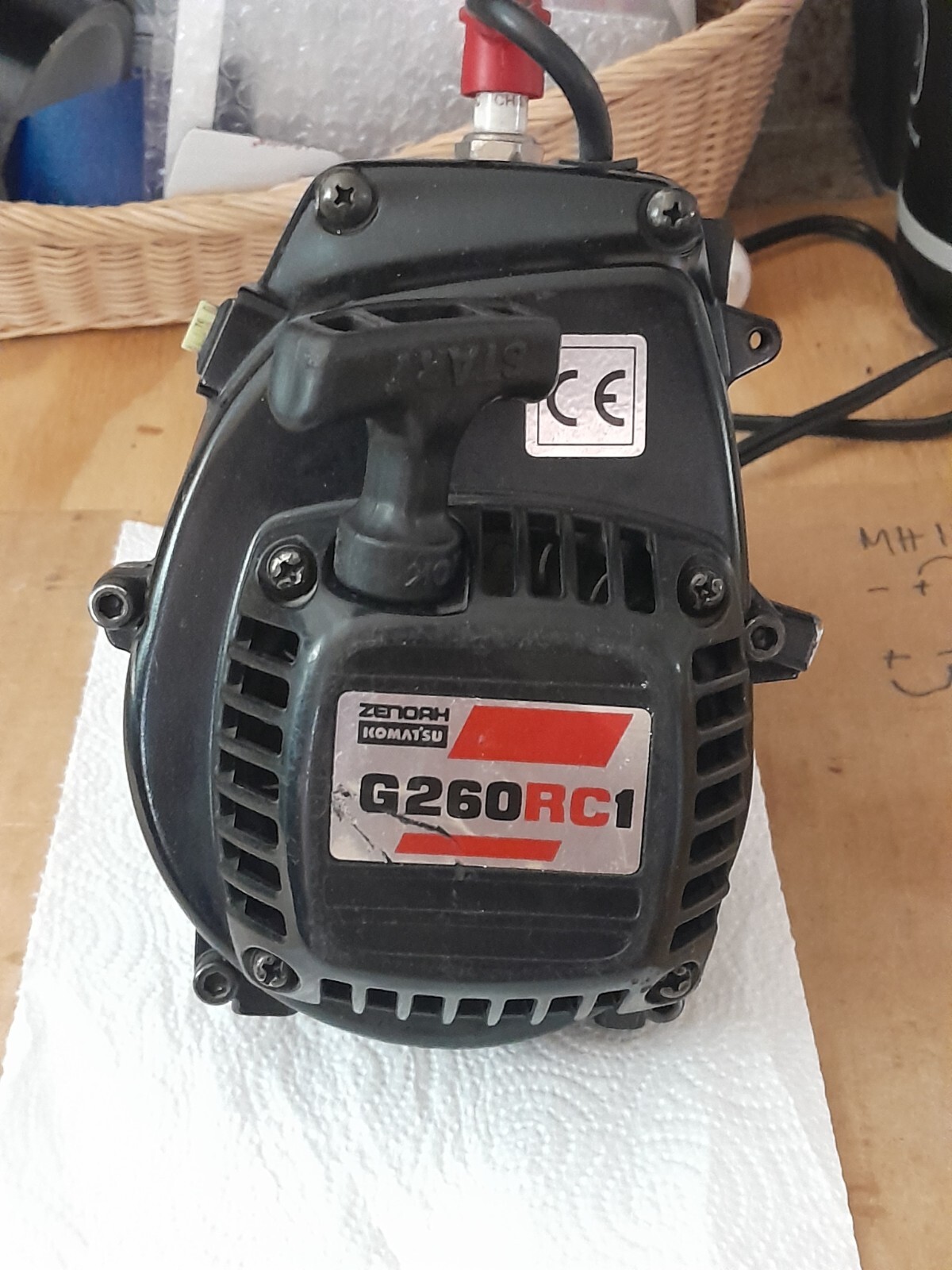 ZENOAH  KOMATSUヘリコプター用ガソリンエンジンG260PUH ZENOAH KOMATSUヘリコプター用ガソリンエンジンG260PUH - メルカリ