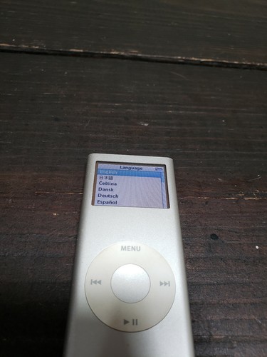 Apple Silver iPod Nano 2nd generation 2gb  A1199 - Very Good condition