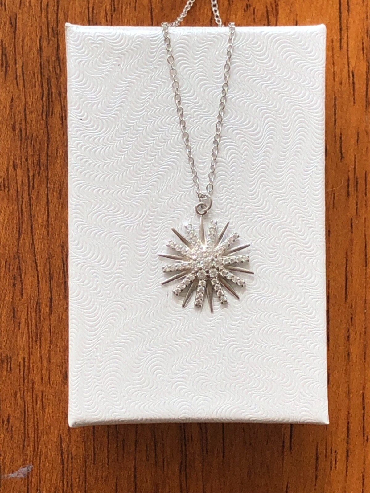 アクセサリー  ORDER SOLID STAR WITH PAVE CZ Pandora Pavé CZ Asymmetric Star Collier Necklace
