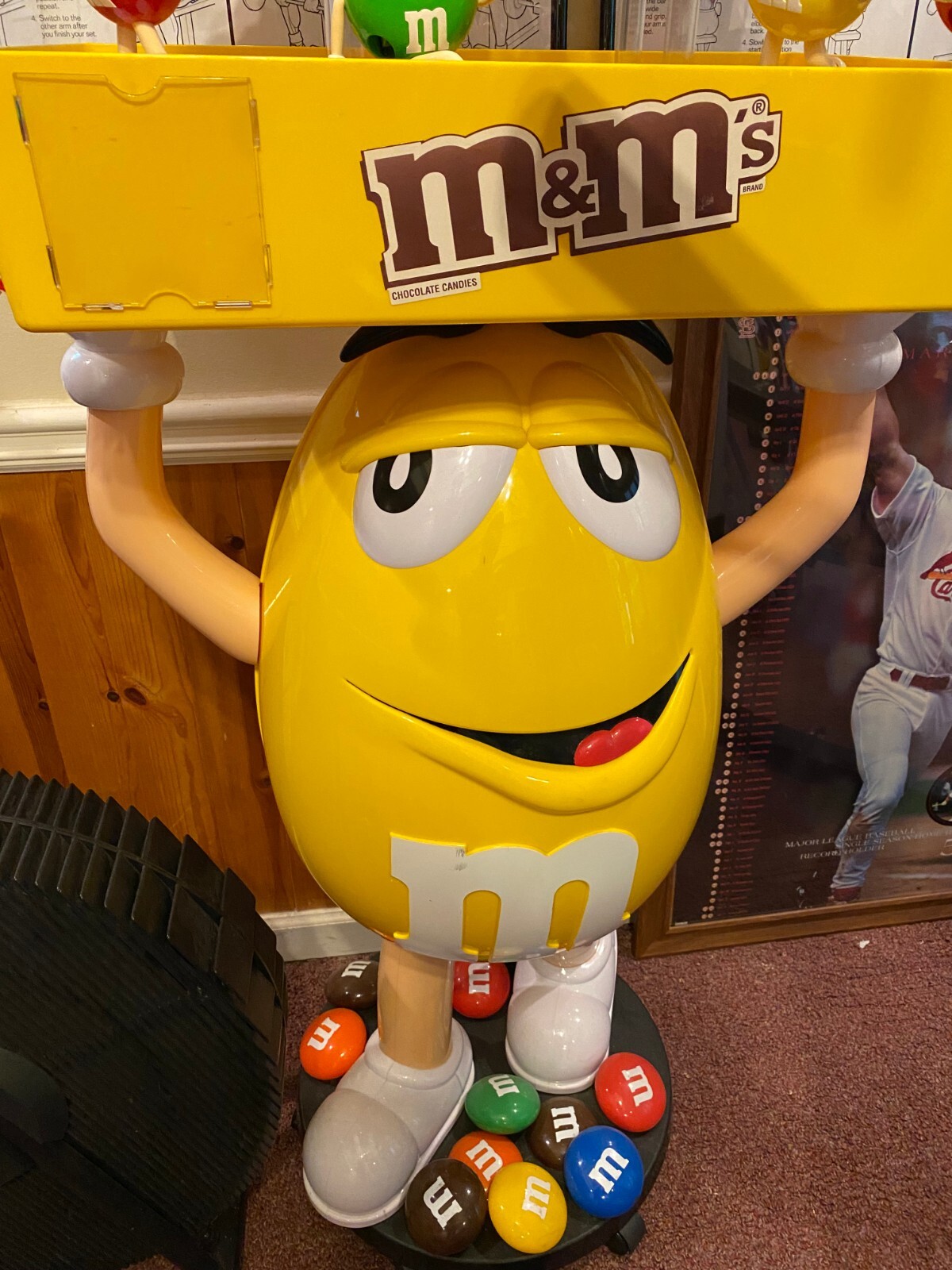 げんちゃん　 M&M's イエロー　ディスプレイ M&M Yellow Candy Character 40'' Large Life Size Store
