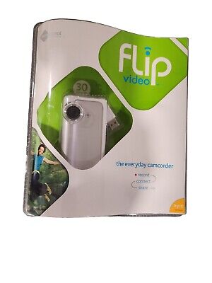 Flip Video F130W White 2x Digital Zoom USB 512MB Memory Pure Digital Camcorder.