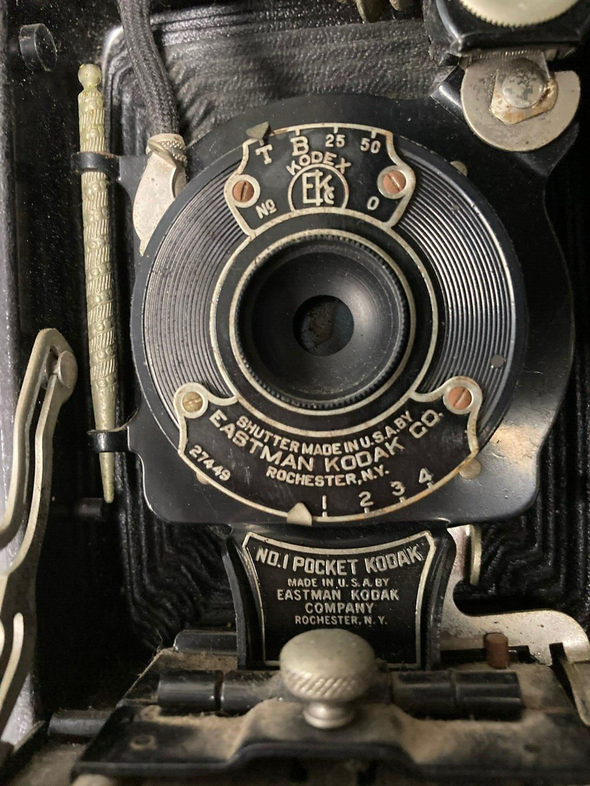 ドイツ製？Kodak ヴィンテージフィルムカメラ Vintage Kodak Hawkeye Instamatic R4 Camera With Box And