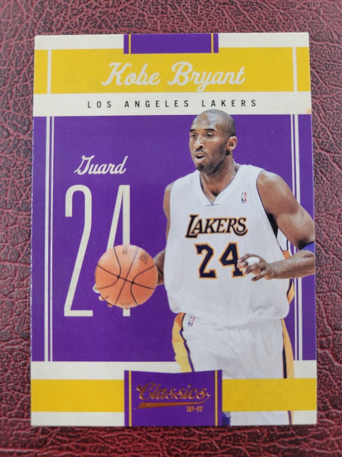 Kobe Bryant 2010-11 PANINI CLASSICS BASE CARD #17 LOS
