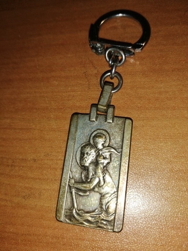 Superbe Porte Cle Saint Christophe Et Cosset Menager Bordeaux Old Keychain N3