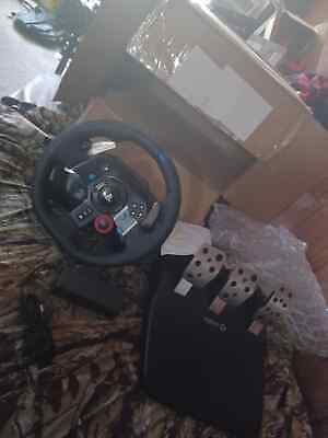 Logitech G29 Driving Force Racing Wheel and Floor Pedals PS5 Logitech G29 Driving Force Racing Wheel and Floor Pedals PS5
