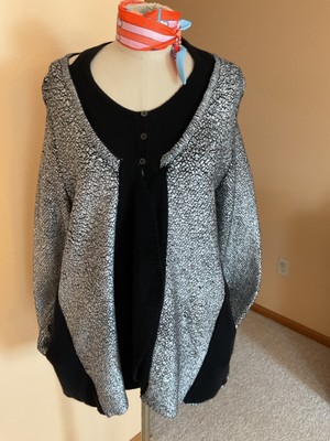 Women,s  cardigan,Size L,Black,Cashmere 100%,Emporio Armani, NWOT