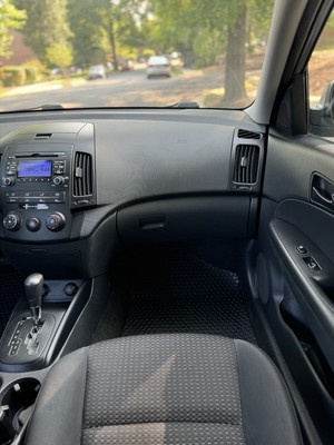 image 3 of interior