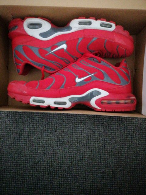Nike Air tns redwhite and grey | Men's Shoes | Gumtree Australia Eastern Suburbs - North Bondi