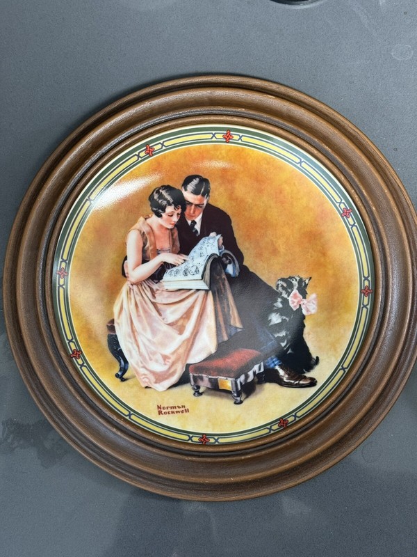 Set of 5 Knowles Norman Rockwell Series Plates Discovered Women,close