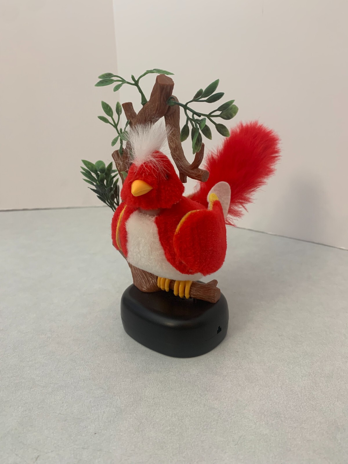 Animated Red Bird in Tree - Musical Whistling - Mary Had a