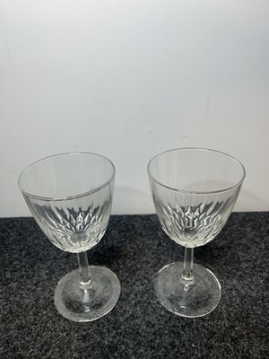 Vintage Diamant Pattern Wine Glasses Pair Clear Faceted Stemware USA