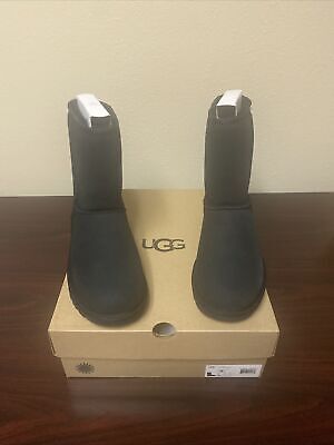New!UGG Classic Shorts II Genuine Shearling Lined Boot BLACK Color SIZE 6