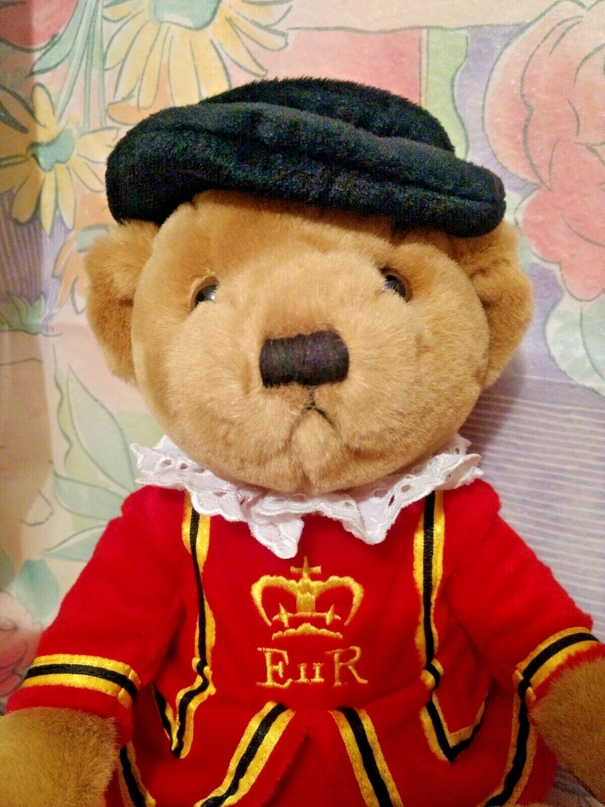 Harrod's Knightsbridge Teddy Bear Beefeater Plush 10.5