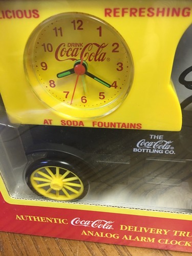 CocaCola Analogue Alarm Clock  Delivery Truck 1913 New In Box