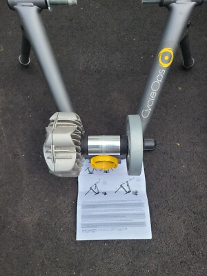 CycleOps Fluid2 Indoor Trainer