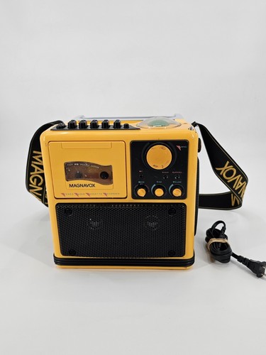 Magnavox D8080 Yellow Cube Boombox AM FM Cassette Working