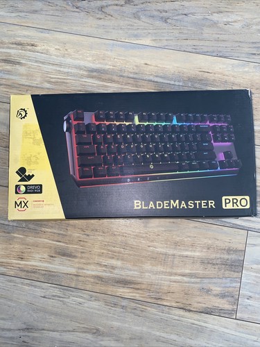 DREVO BladeMaster PRO Cherry MX Silent Red Wireless 2.4G/BT 4.0/USB TKL RGB