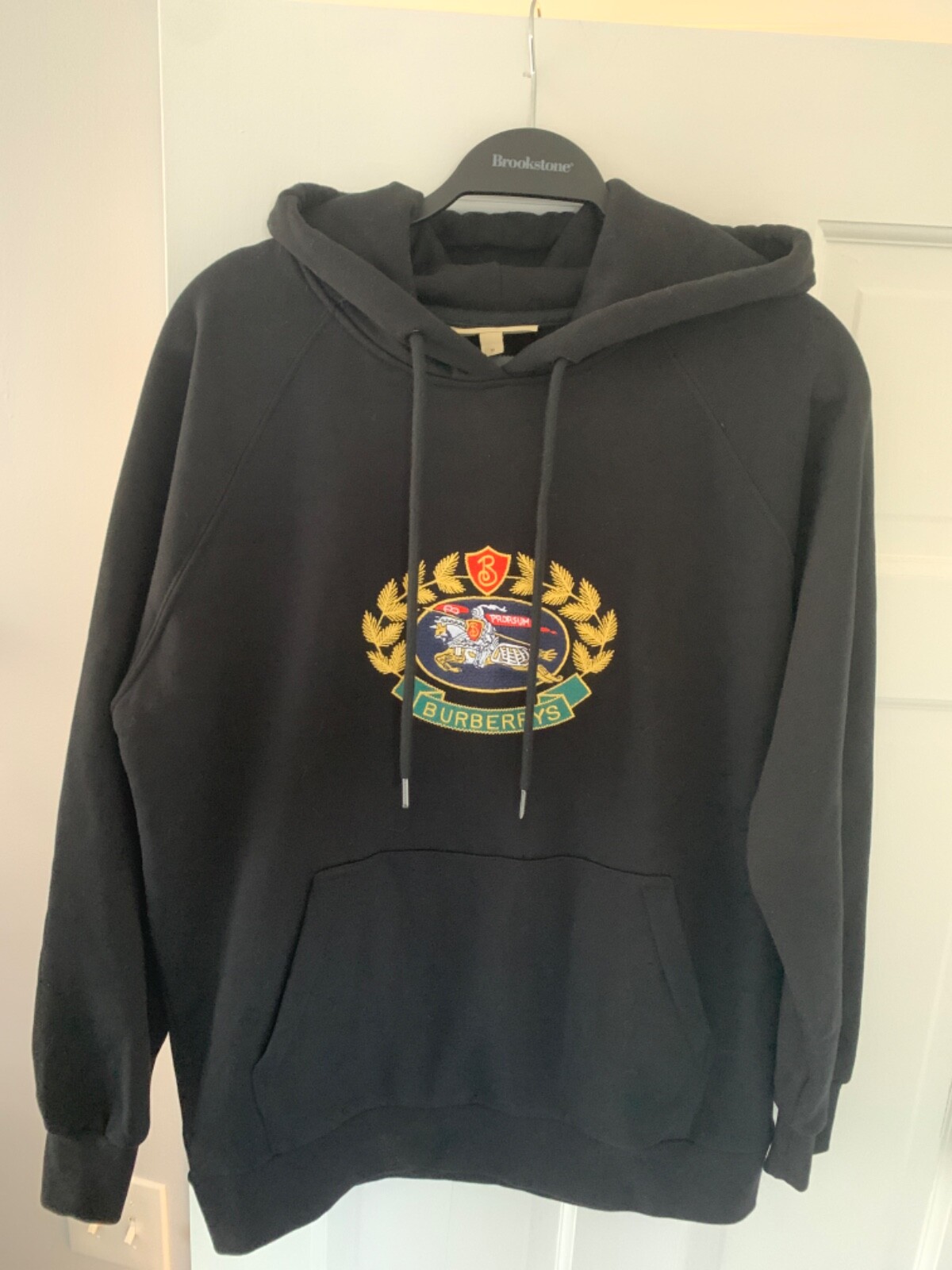 Burberry Men's Embroidered Logo Hoodie in Black, Sz: M | eBay