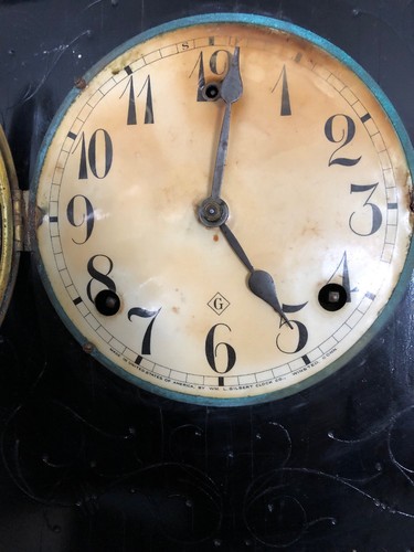 1890 Gilbert 'Curfew' Model Mantle Clock With Brass Bell On Top