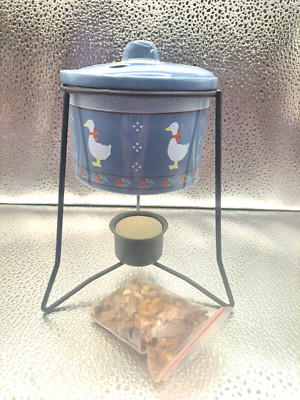Vintage 80's RUSS Potpourri Candle With Geese Pattern-New Old Stock