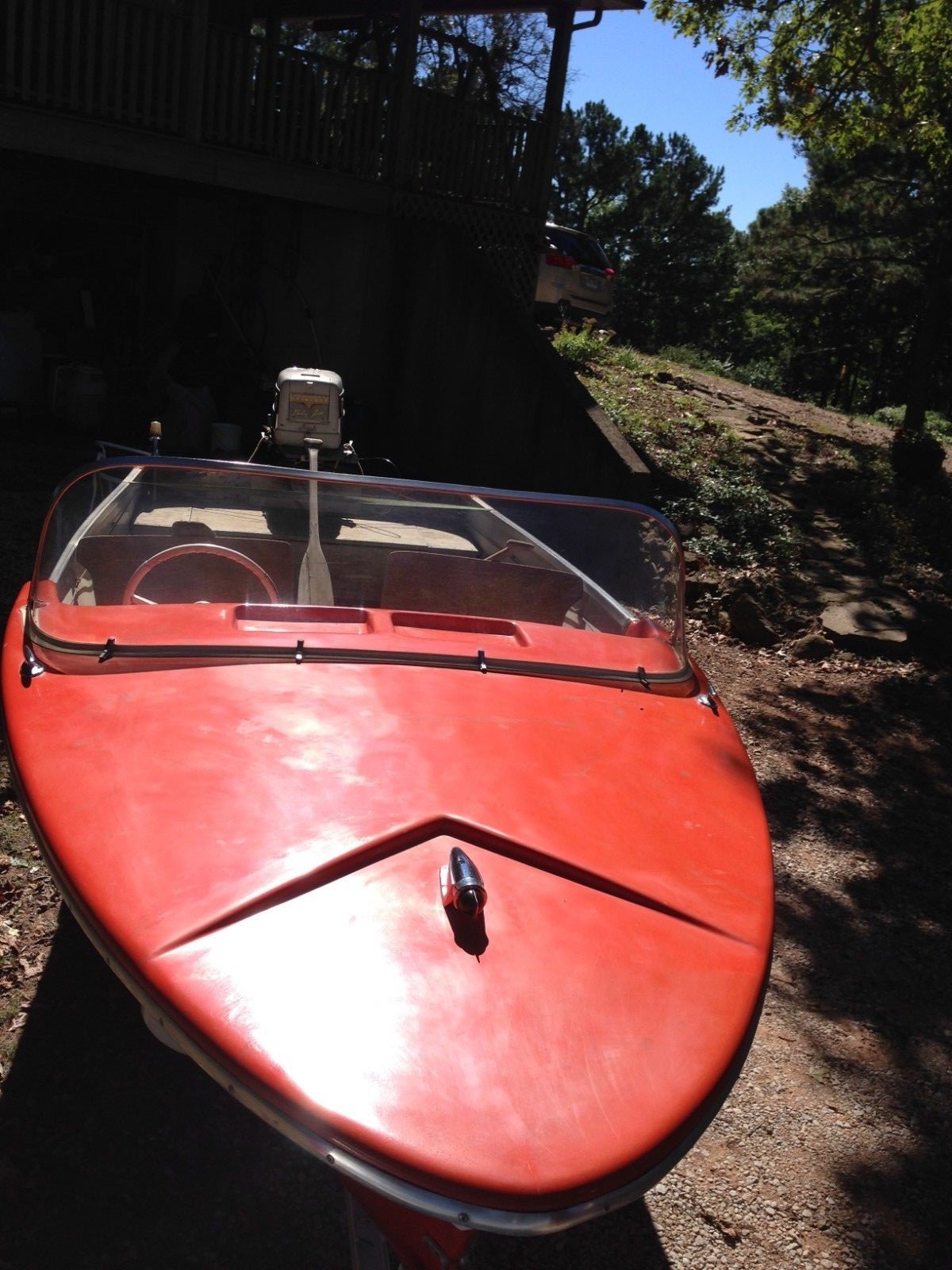 ANTIQUE 1957 ARKANSAS TRAVELER 15' EVINRUDE 35 PARK ENGINE MODEL DUT-15