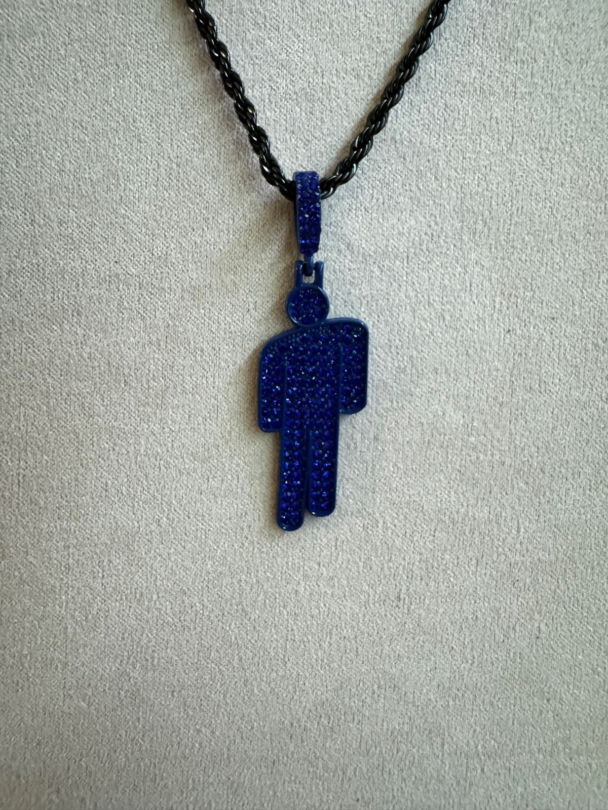 Billie Eilish ネックレス Billie Eilish Official Blohsh Black Rhinestone Necklace Auth