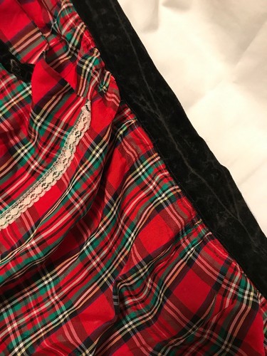 Vintage 1950 's Christmas Half Apron Cotton Red Plaid Pattern