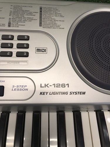 RadioShack LK-1261 Light Up Midi 61 Key Electronic Keyboard Only As Is Read
